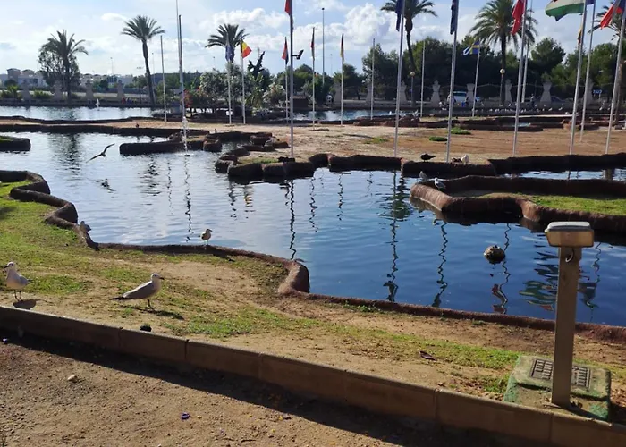 Timi Near Center And Apartamento *